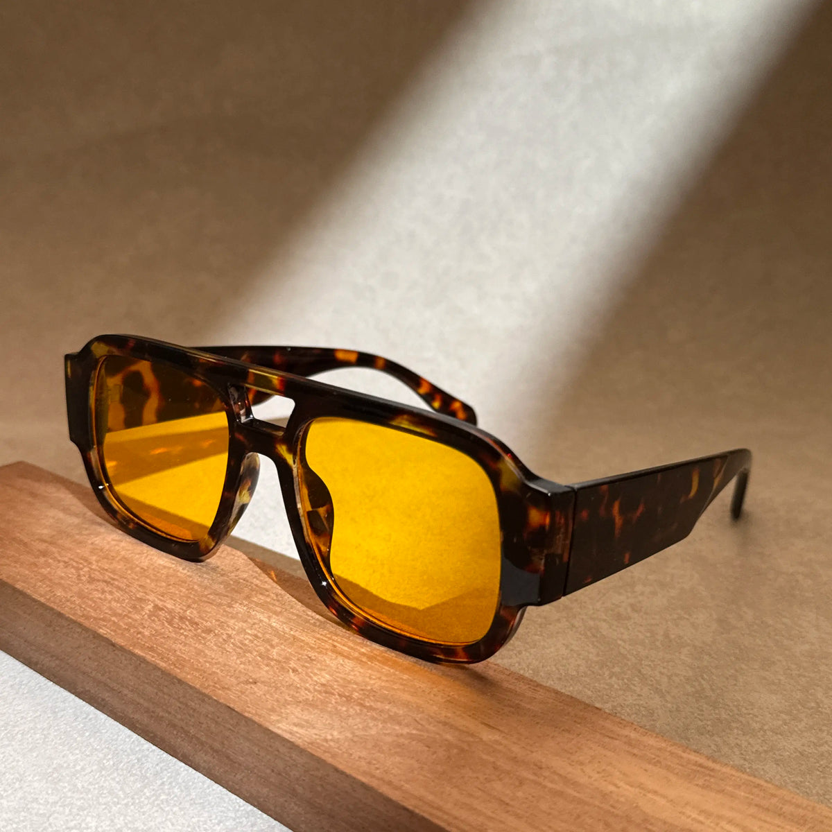Cevani Chunky Aviator Sunglasses