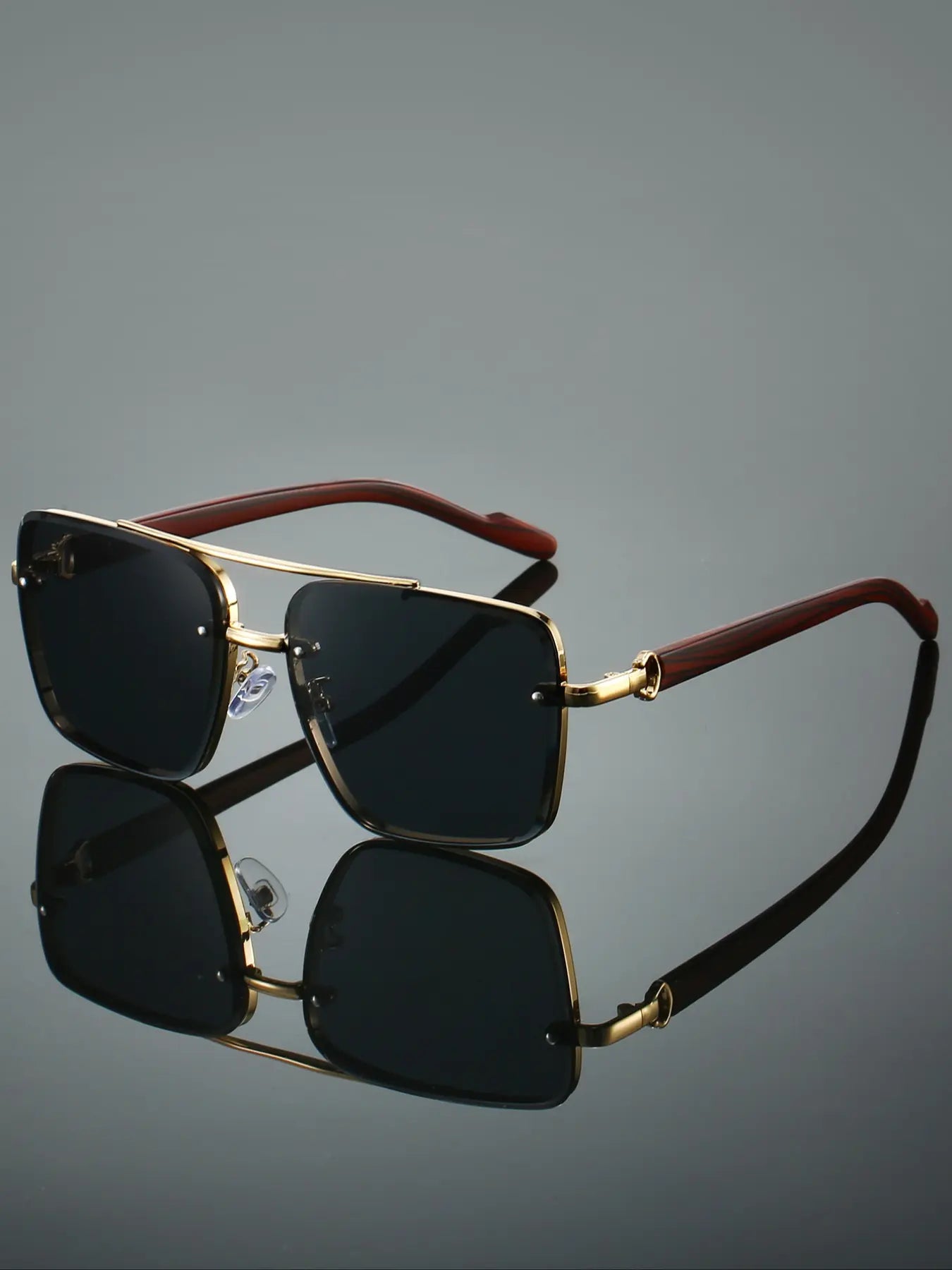 The Verona Shades