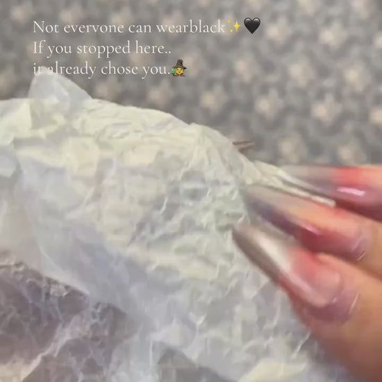 Customer-style video 4 showing the Vintage Black Stone Flower Ring