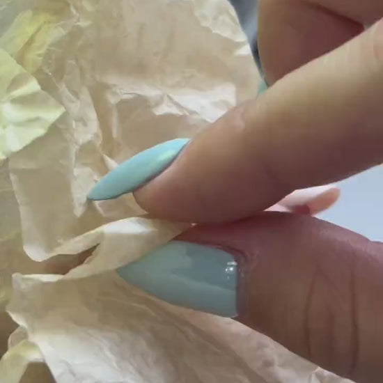 Customer-style video 3 showing the Vintage Black Stone Flower Ring