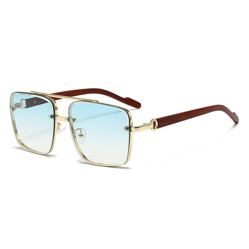 Riviera Square Sunglasses in Sky Mist Gradient